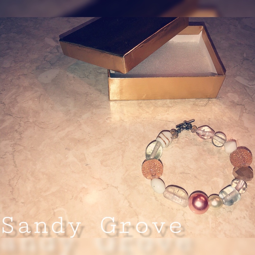 Handcrafted Bracelet: Sandy Grove